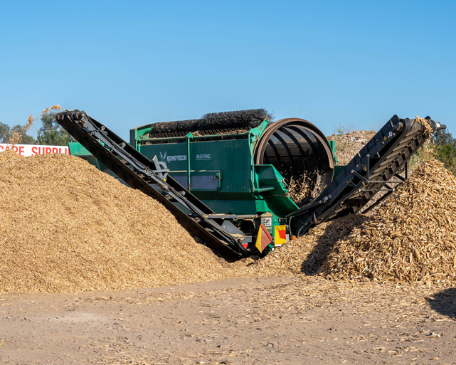 Komptech Crambo 6000 - Tub Grinder